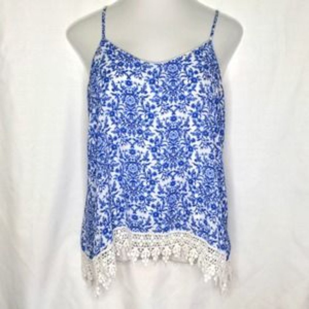 MAURICES Blue Floral White Crochet Fringe Tank Medium